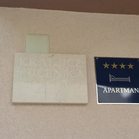 Piano - Apartment Kastela